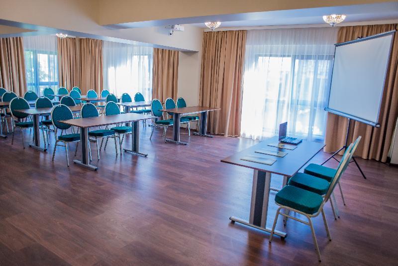 Hotel Arnia ヤシ エクステリア 写真